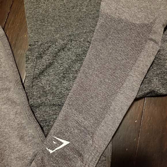 Gymshark Gray Ombre Leggings - Picture 4 of 7
